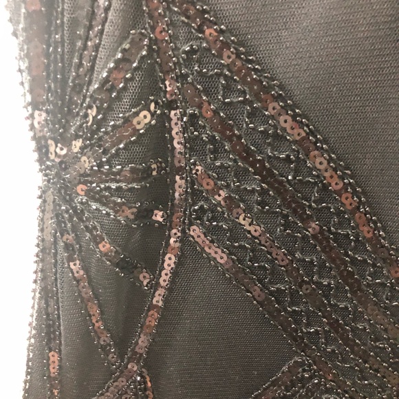 Black dress with accessories - Picture 4 of 8